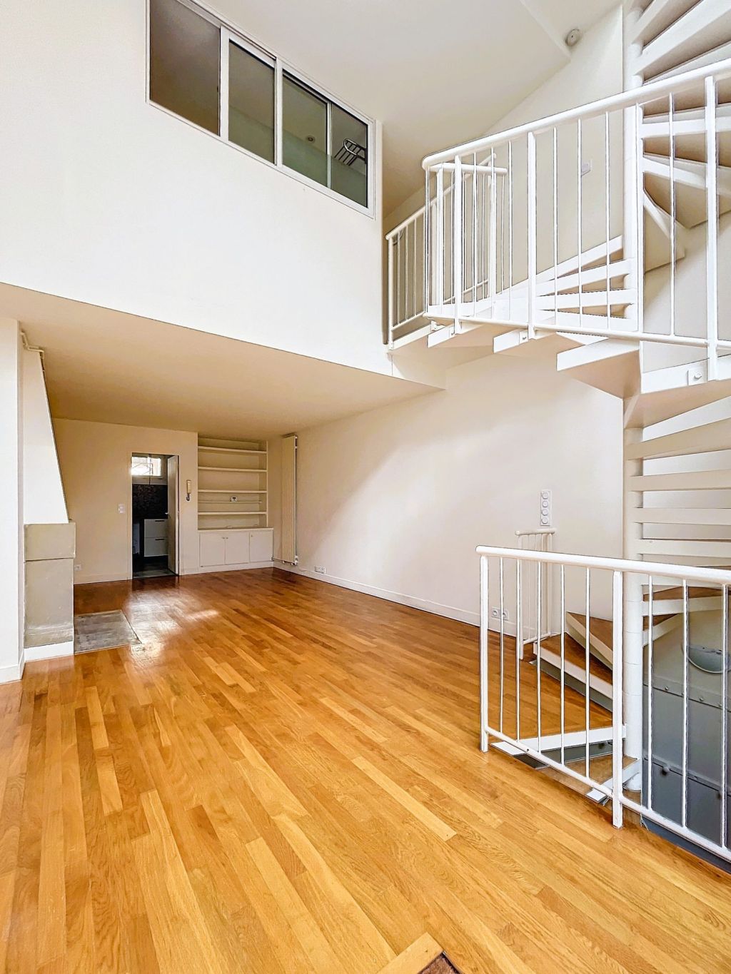 maison contemporaine 3 Pièces en location sur Paris (75019)